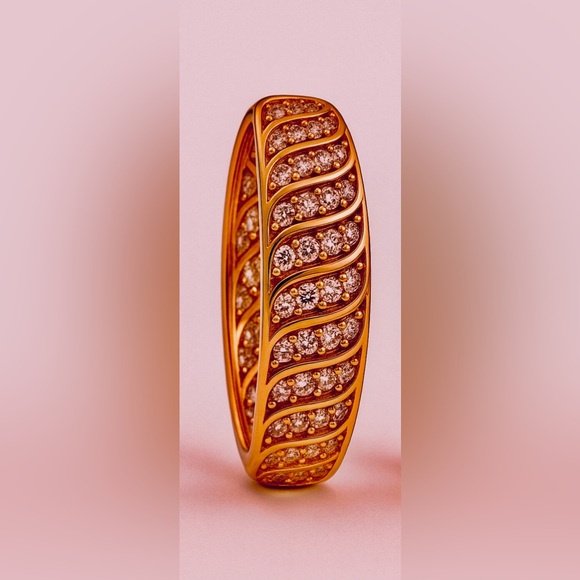 14K Gold Plated Reversible Oval Hoops - Picture 3 of 8